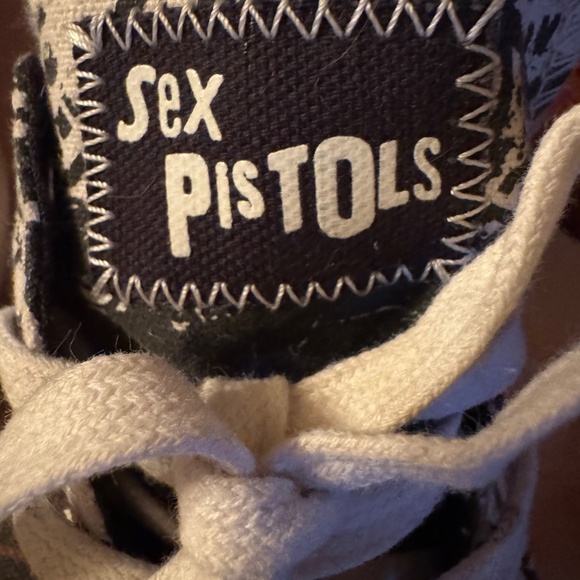 Converse Sex Pistols - Picture 2 of 4